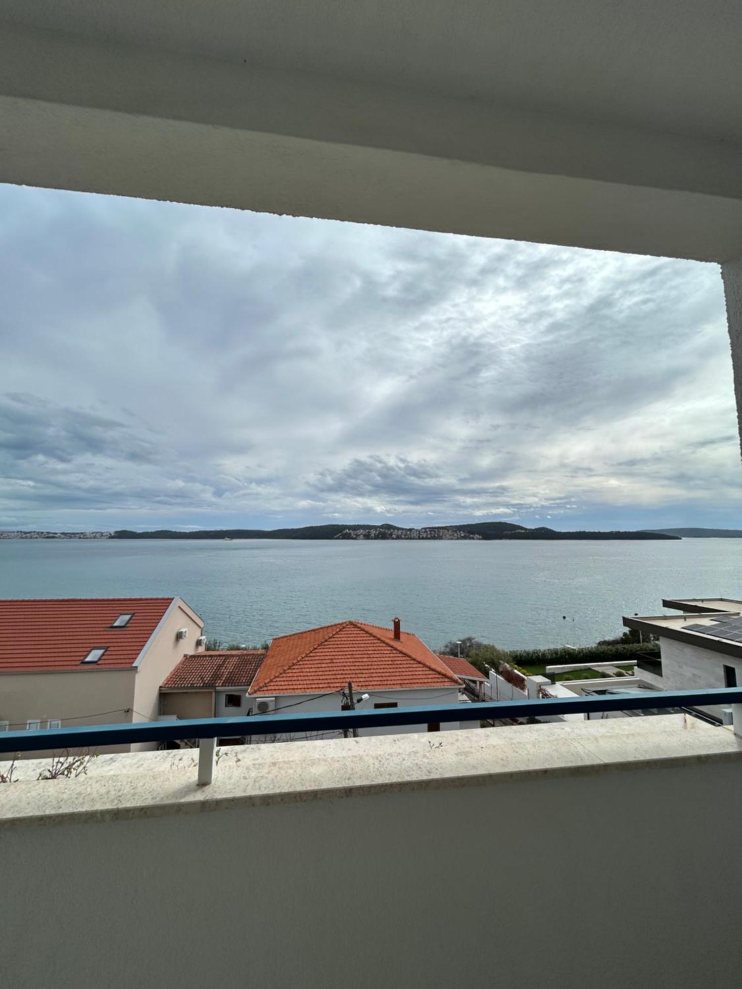 Hotel Bavaria Trogir Сегет Доньи Экстерьер фото